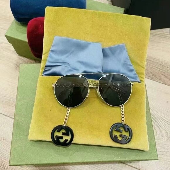 NIB Authentic Gucci Gold Tone/Grey GG0725S Aviator Sunglasses - Picture 1 of 7